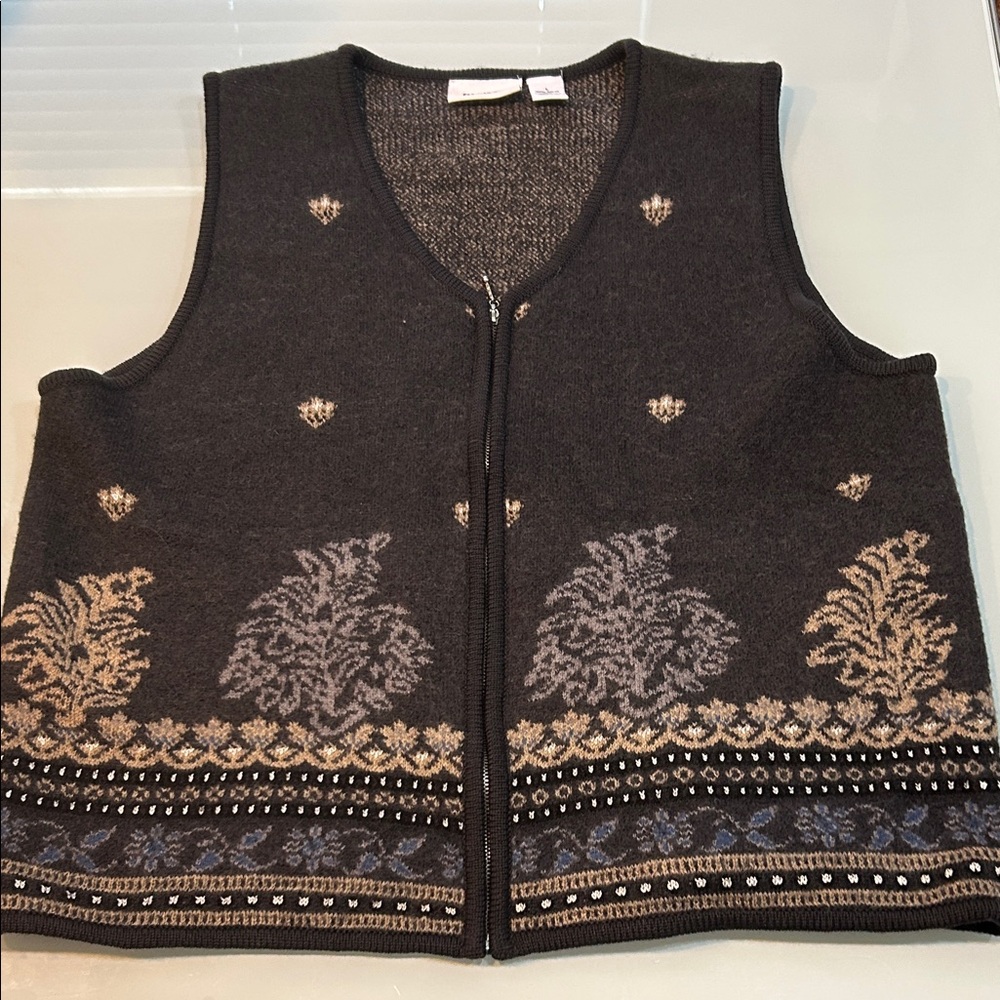 Parisian Works Charcoal and Cream Wool zippered  Vest